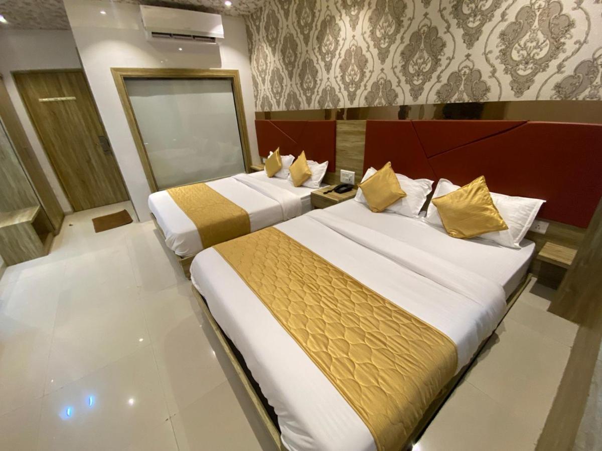Hotel Bkc Crown - Near Trade Centre, Visa Consulate Bombay Eksteriør billede