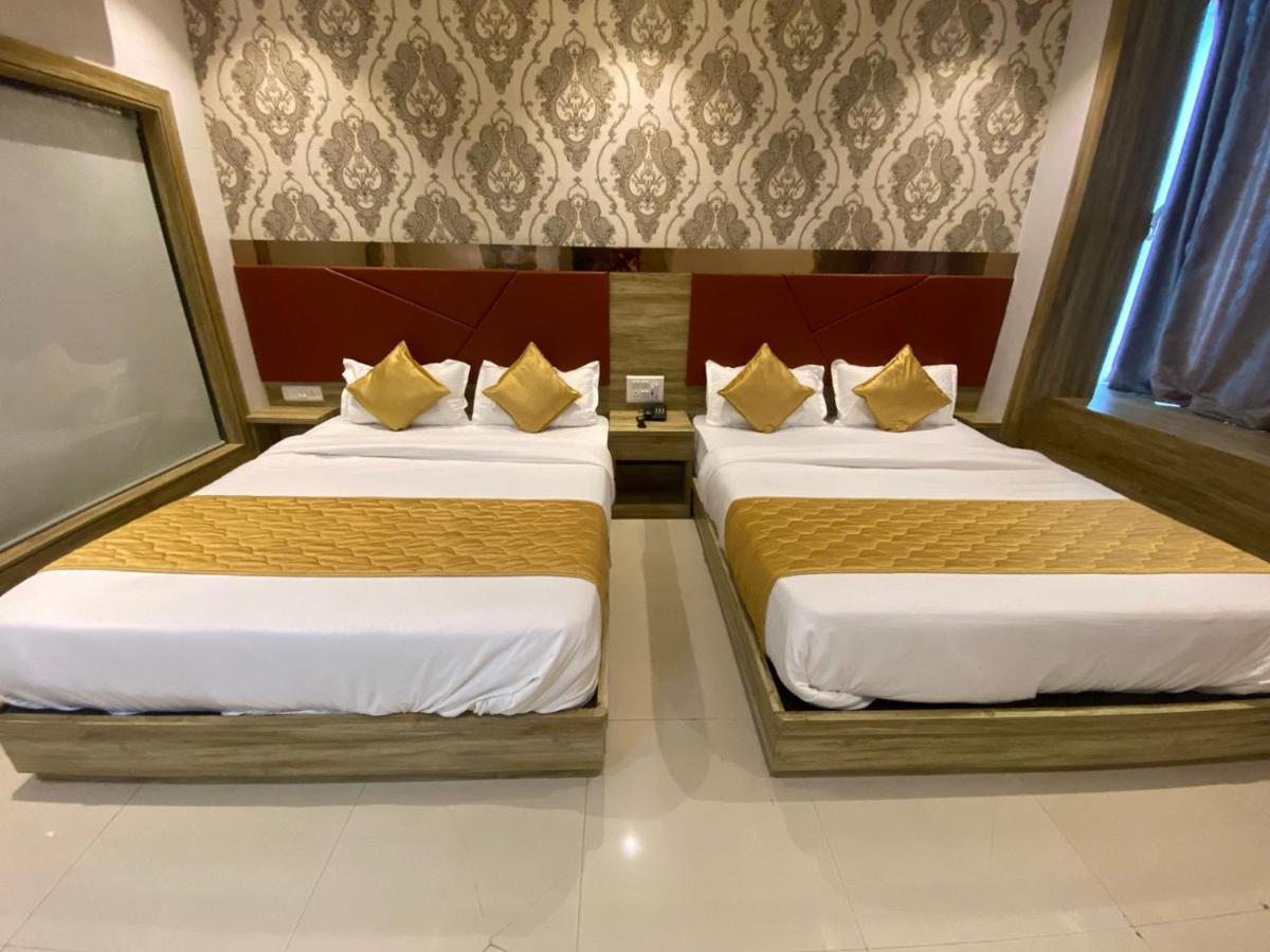 Hotel Bkc Crown - Near Trade Centre, Visa Consulate Bombay Eksteriør billede
