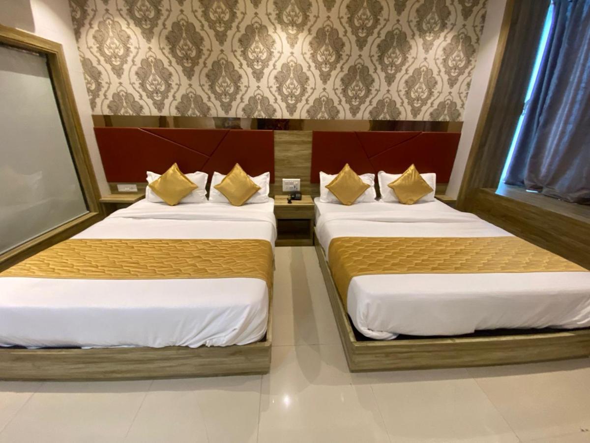 Hotel Bkc Crown - Near Trade Centre, Visa Consulate Bombay Eksteriør billede